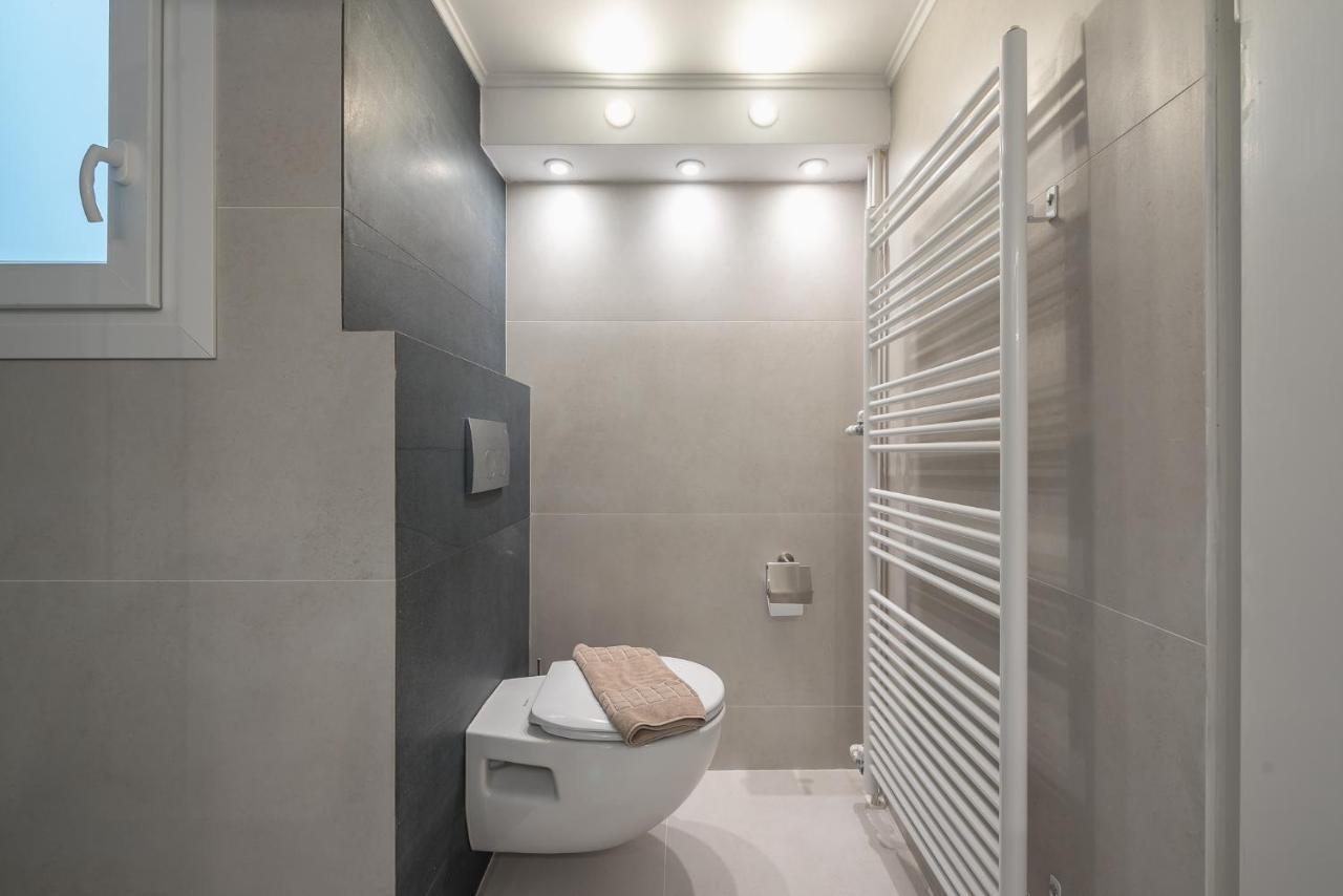 Philippos Acropolis Home By Cloudkeys Athens Exterior photo